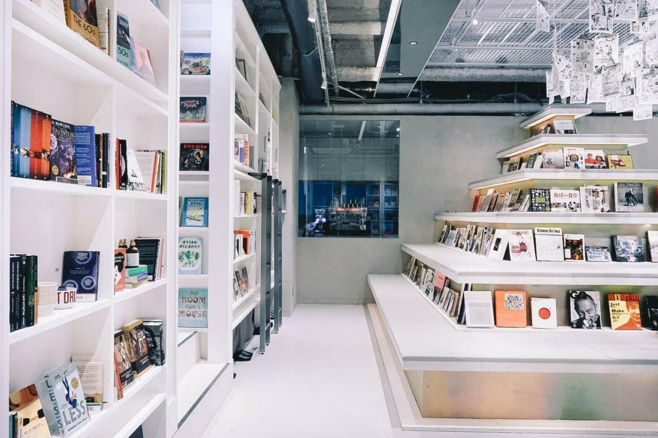 Book And Bed Tokyo Shinsaibashi Hostel Osaka Luaran gambar